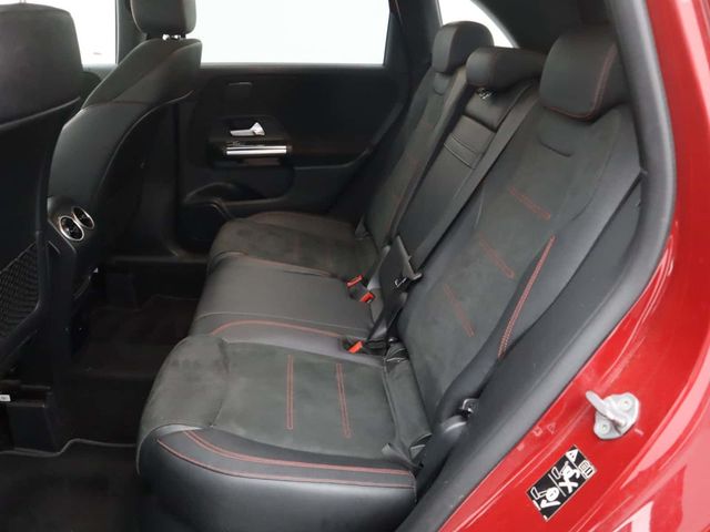 Mercedes-Benz B Class