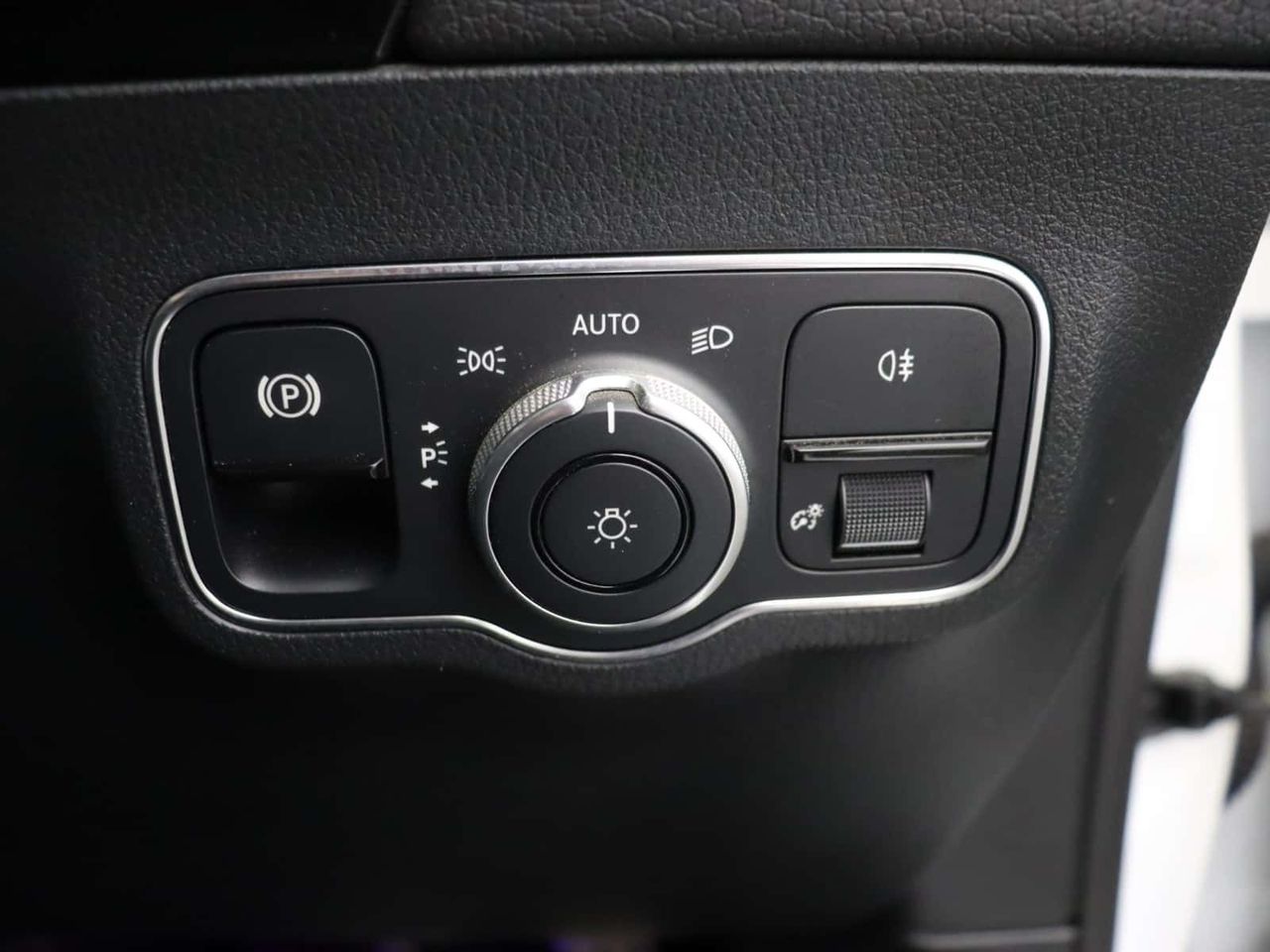 Mercedes-Benz B Class