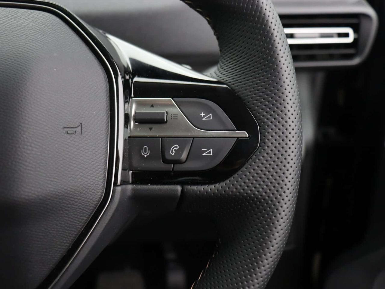 Peugeot e-Rifter