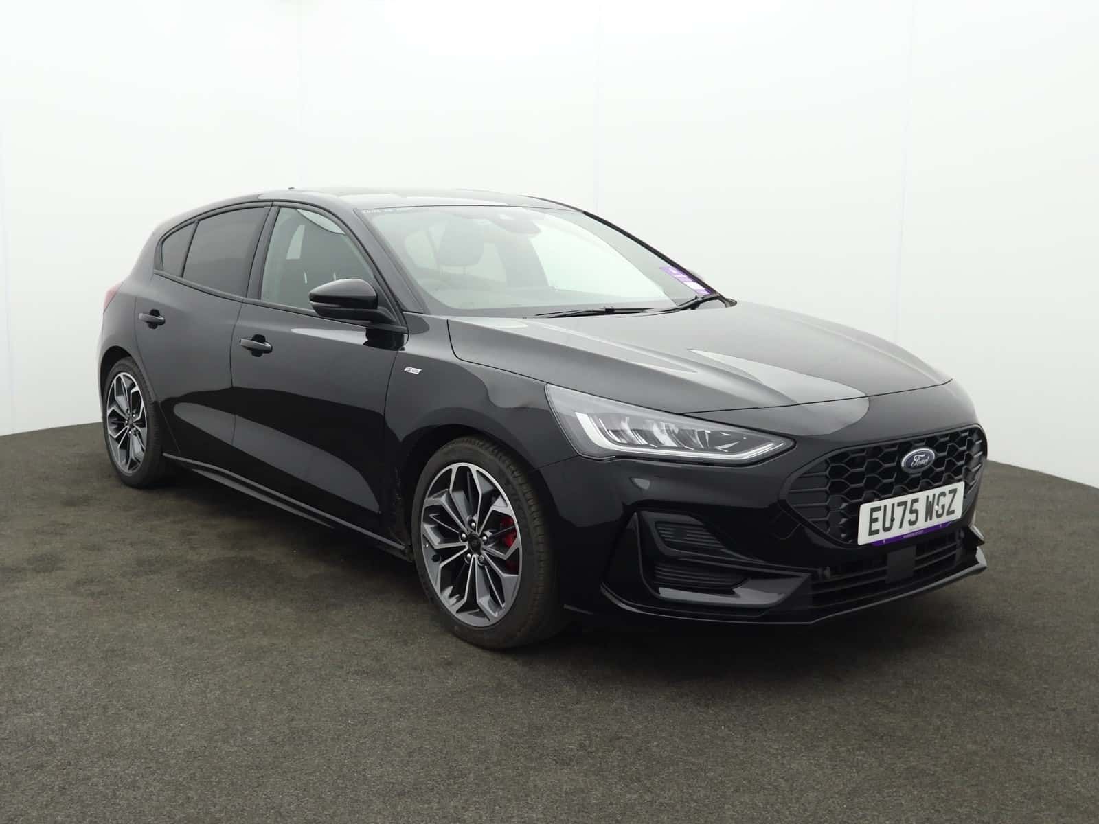Ford Focus listing photo