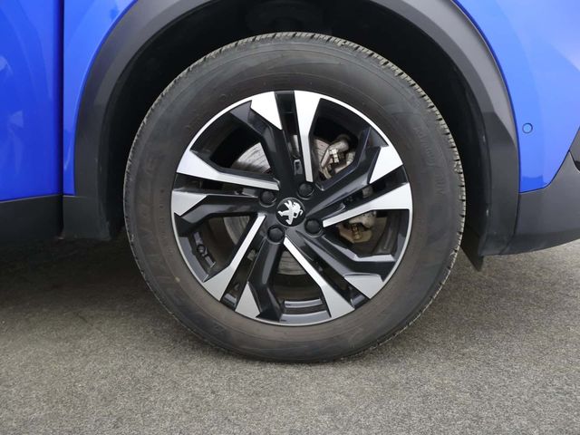 Peugeot E-2008