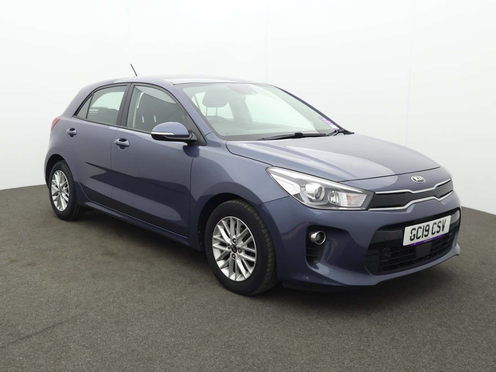 Kia Rio listing photo