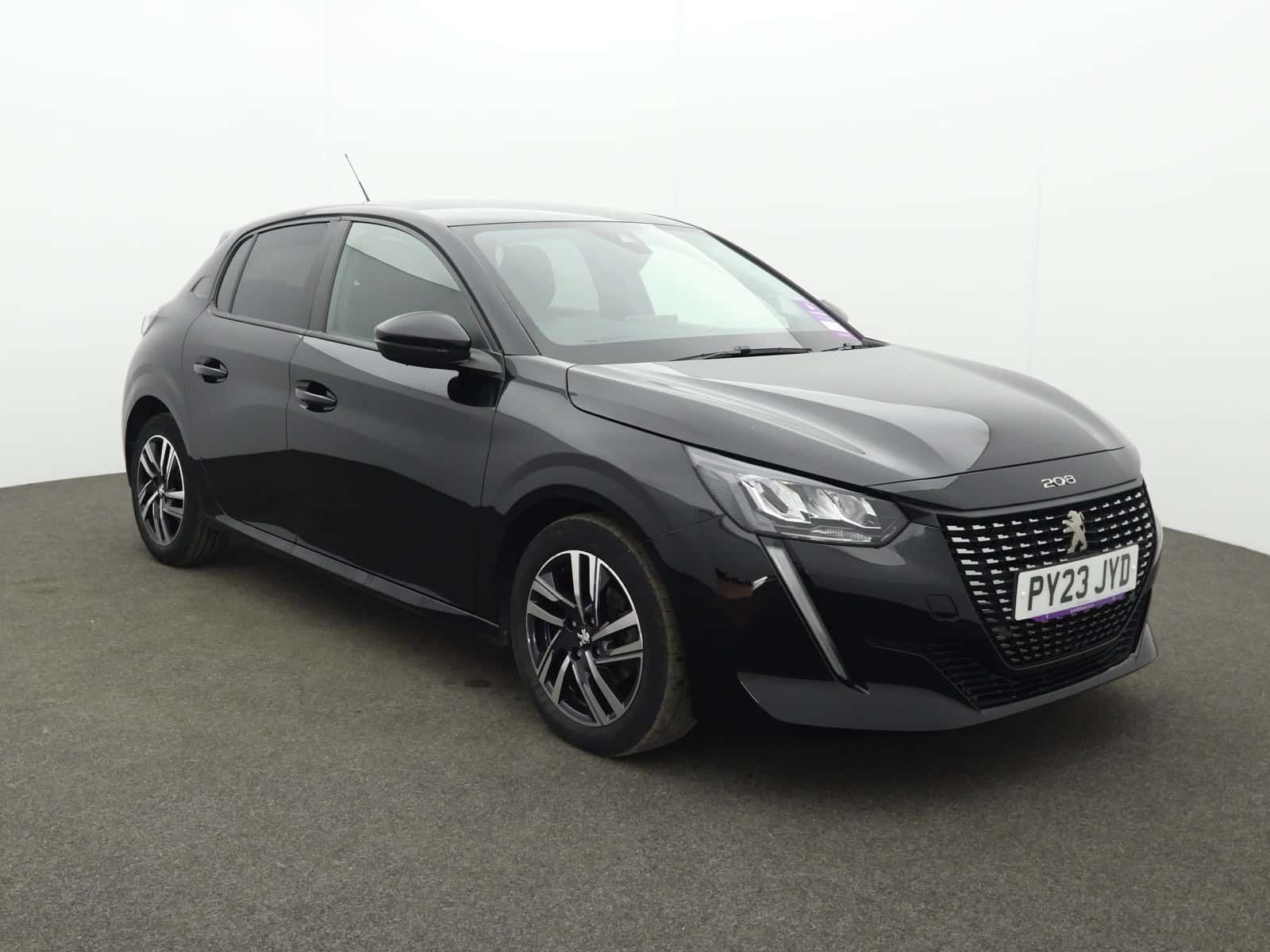 Peugeot 208 listing photo