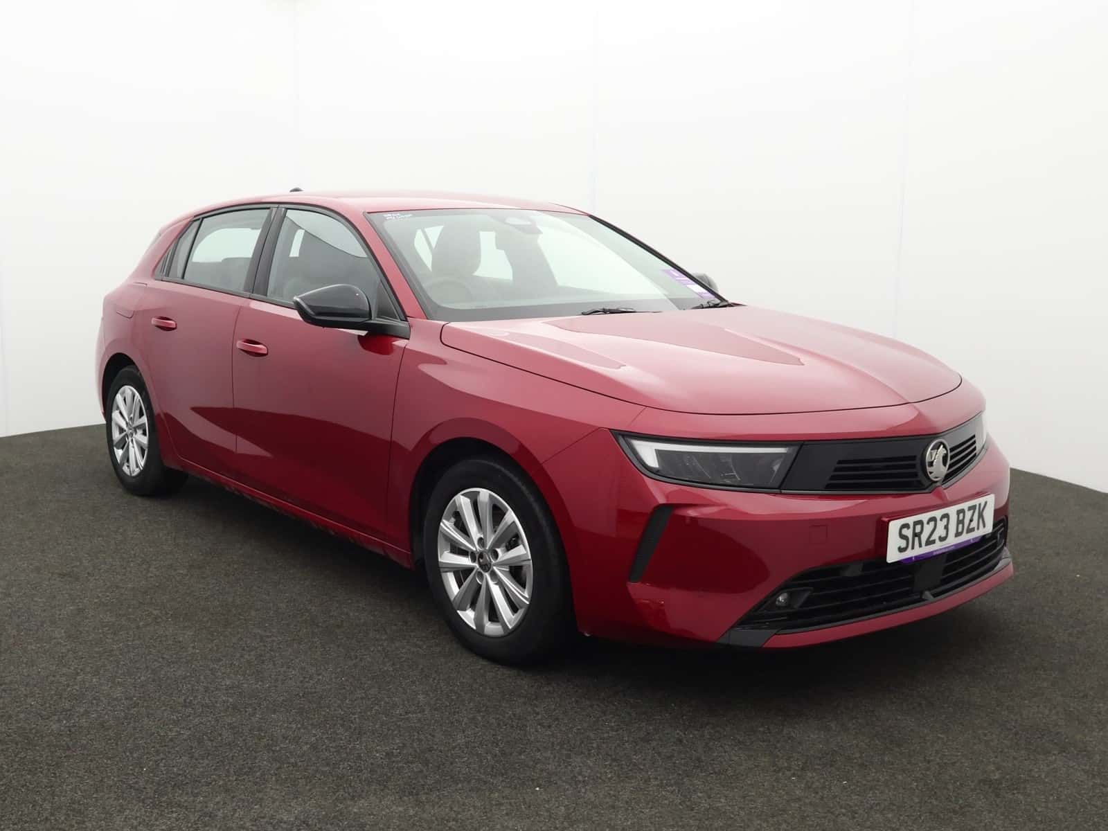 Vauxhall Astra listing photo