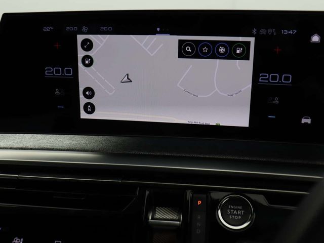 Peugeot E-5008