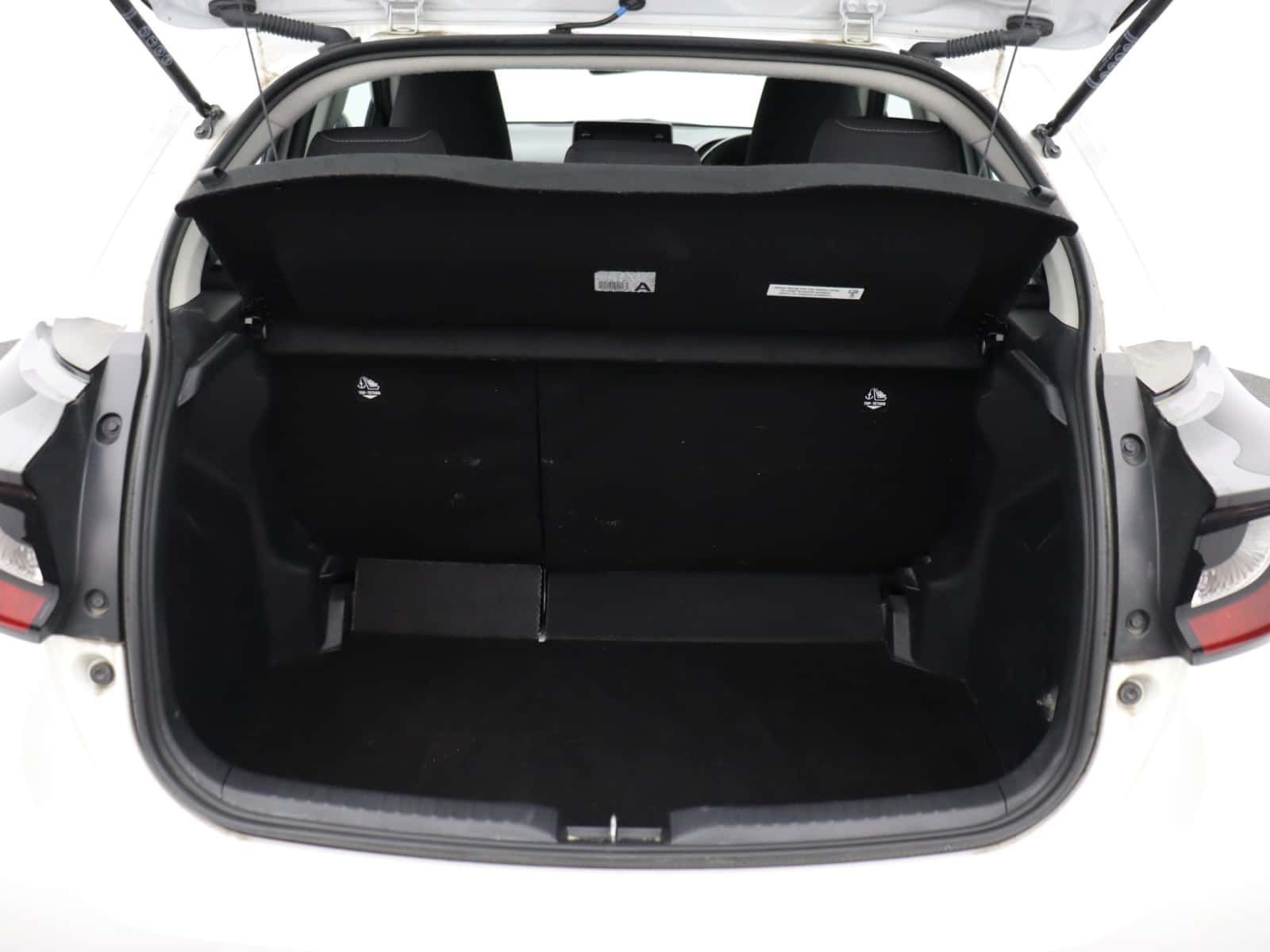 Mazda Mazda2 HYBRID