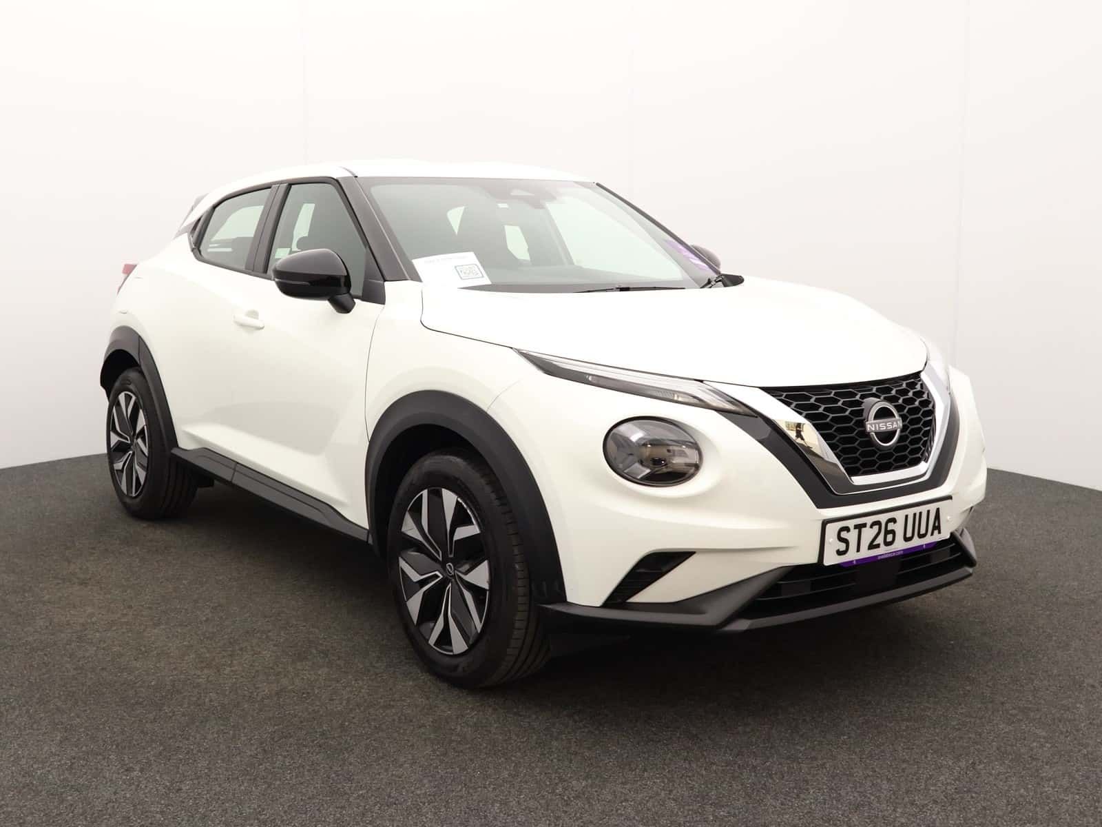 Nissan Juke listing photo