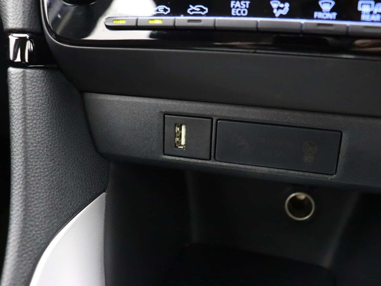 Mazda Mazda2 HYBRID 
