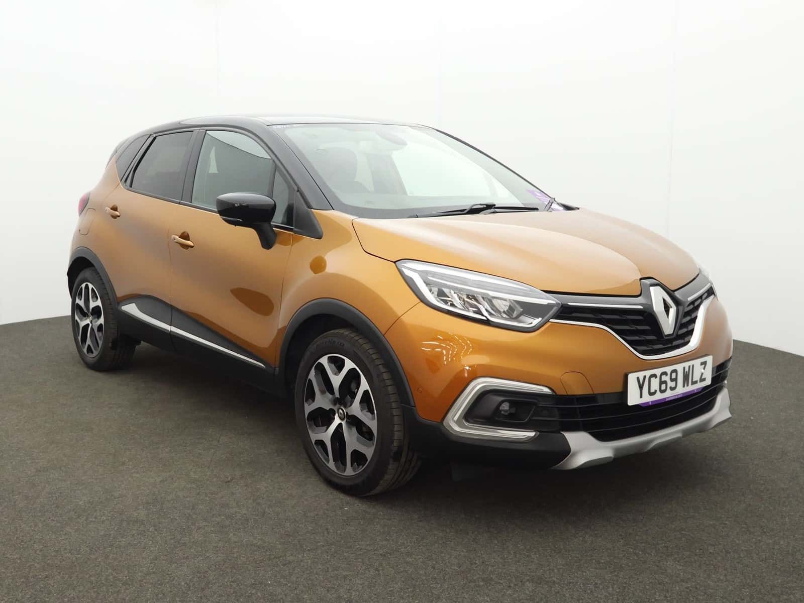 Renault Captur dealer public-web source image