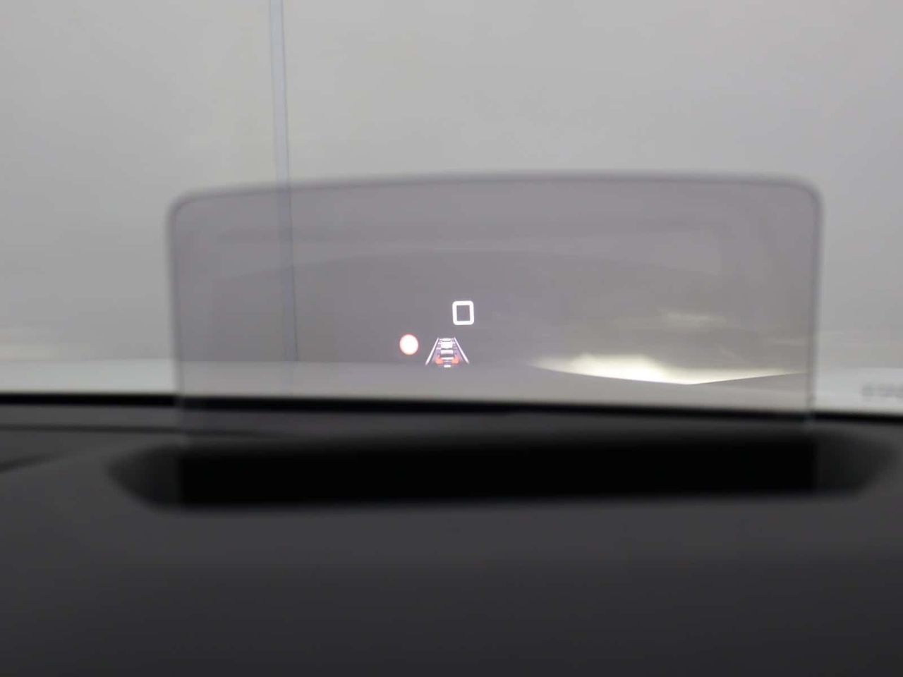 Citroen e-C4 X