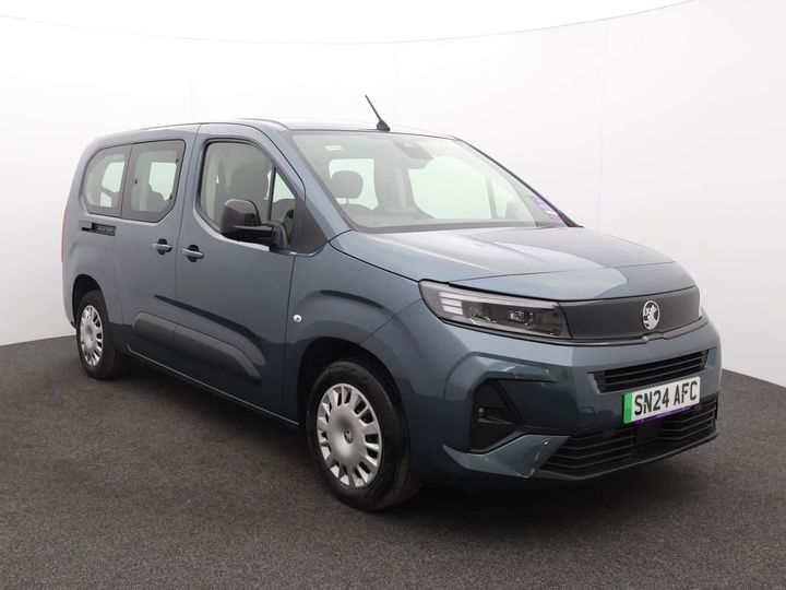2024 VAUXHALL COMBO LIFE ELECTRIC VAUXHALL COMBO LIFE ELECTRIC 100KW DESIGN XL 52KWH 5DR AUTO... photo