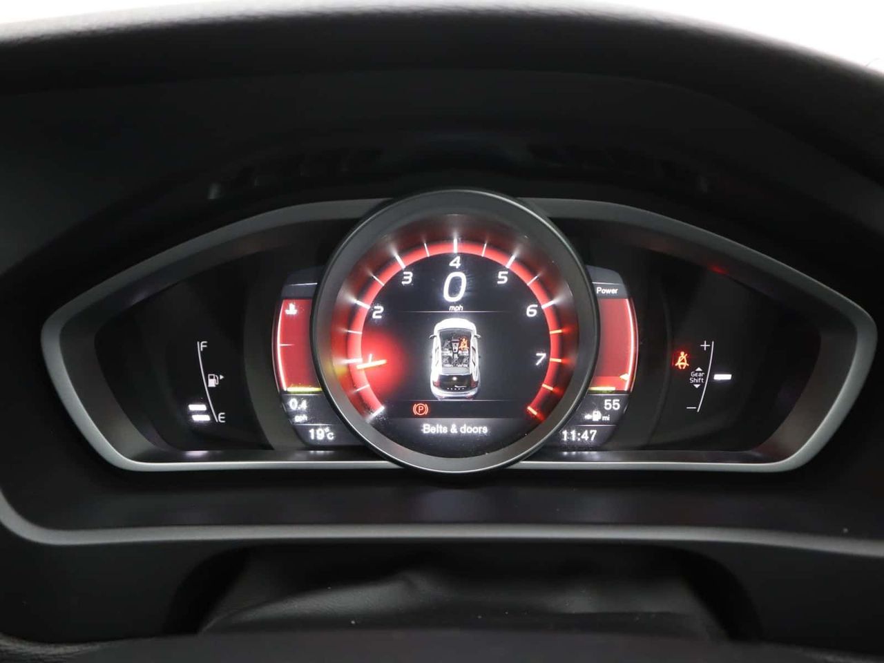 Volvo V40 