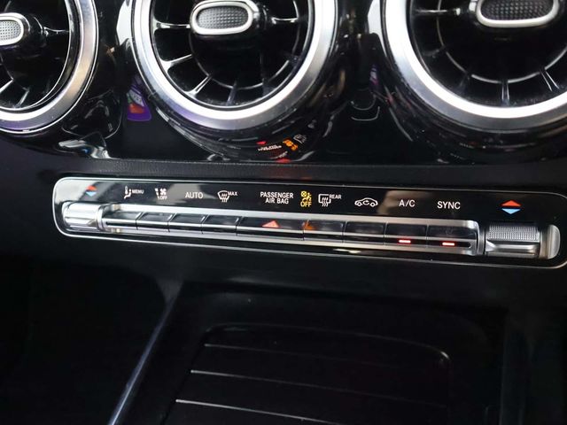 Mercedes-Benz B Class