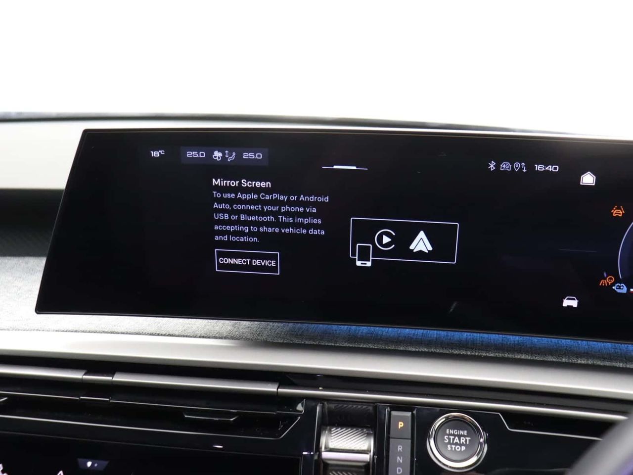 Peugeot E-3008