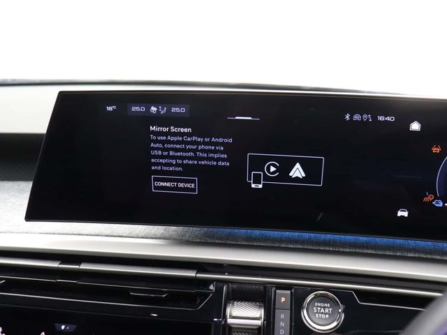 Peugeot E-3008