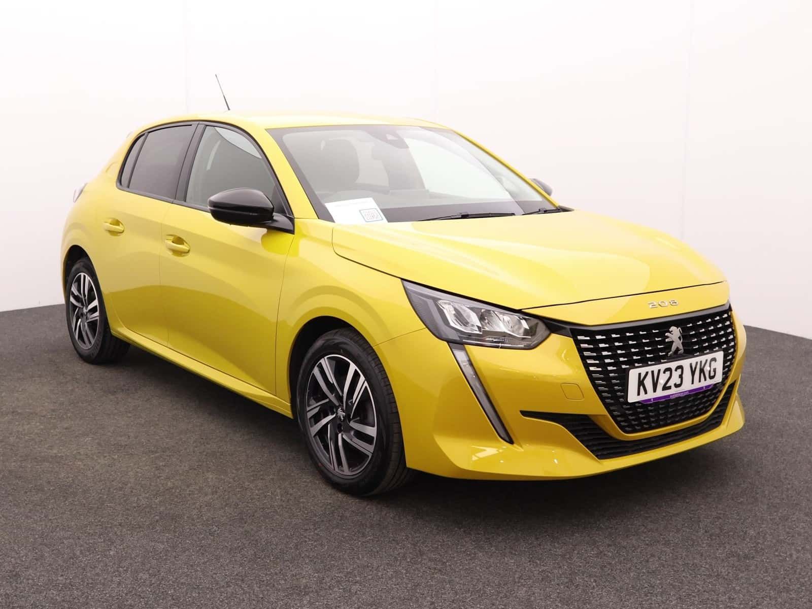 Peugeot 208 listing photo