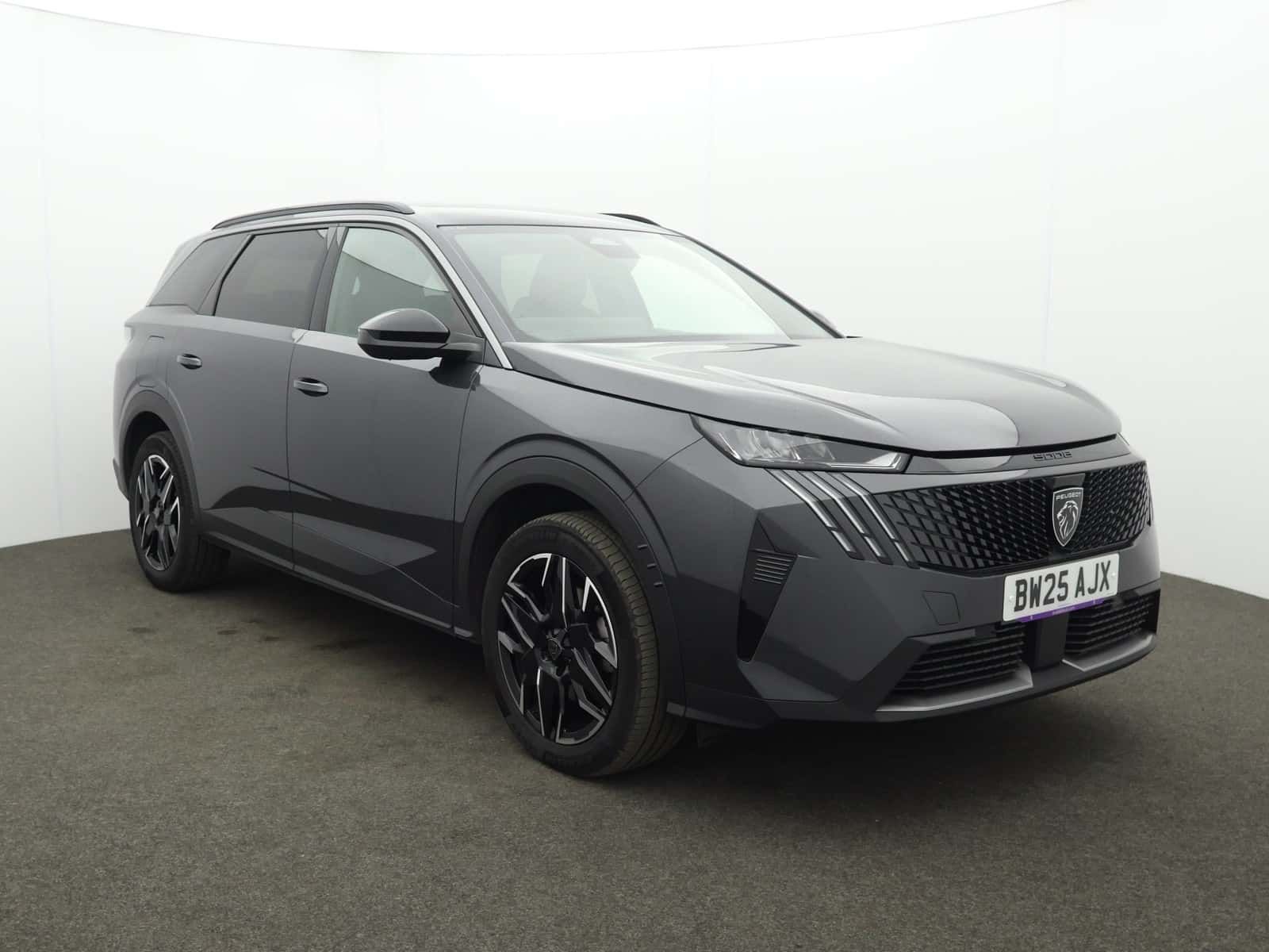 Peugeot 5008 listing photo