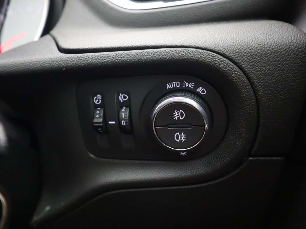 Vauxhall Grandland X 