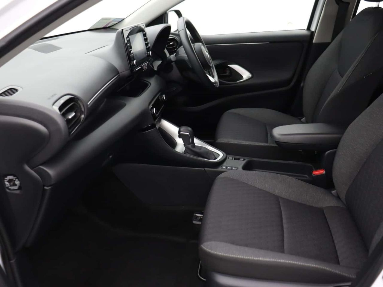 Mazda Mazda2 HYBRID 