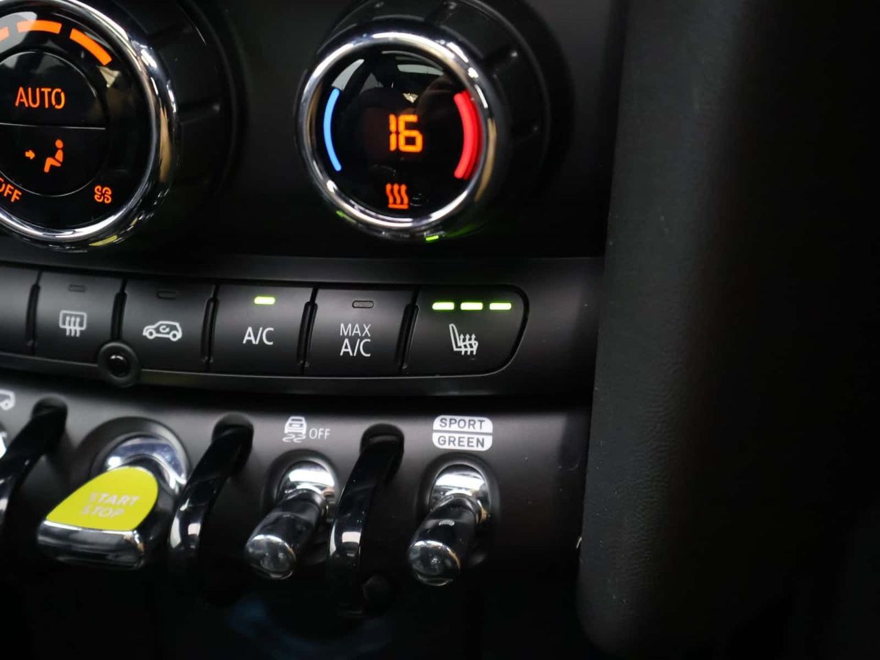 MINI Electric Hatch