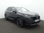 Peugeot E-5008 