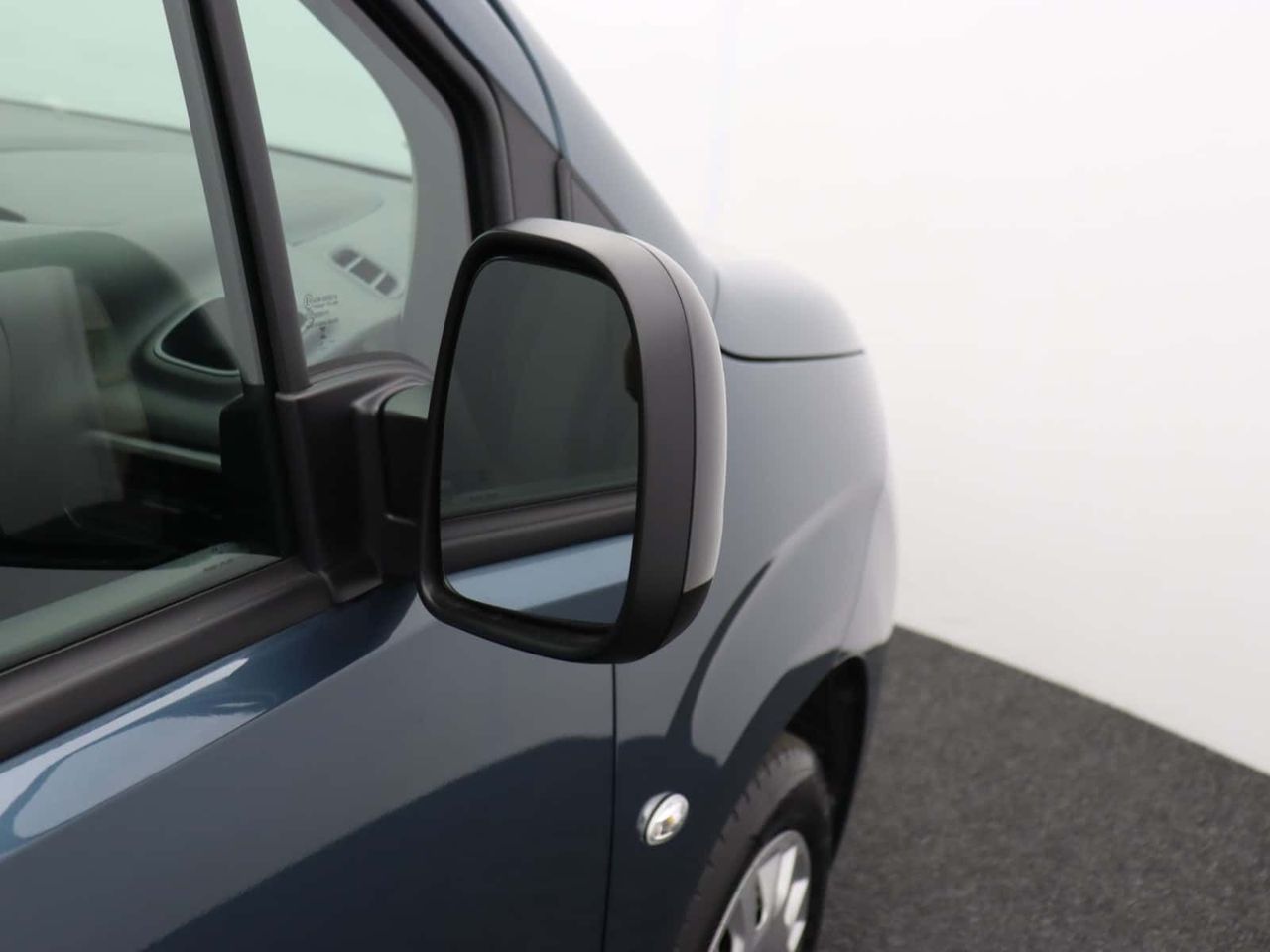 Vauxhall Combo-e Life 