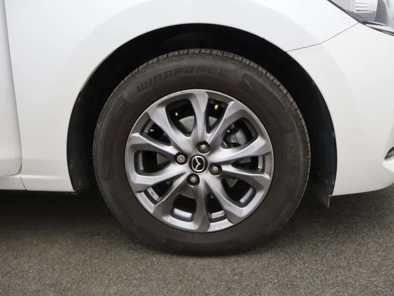 Mazda Mazda2