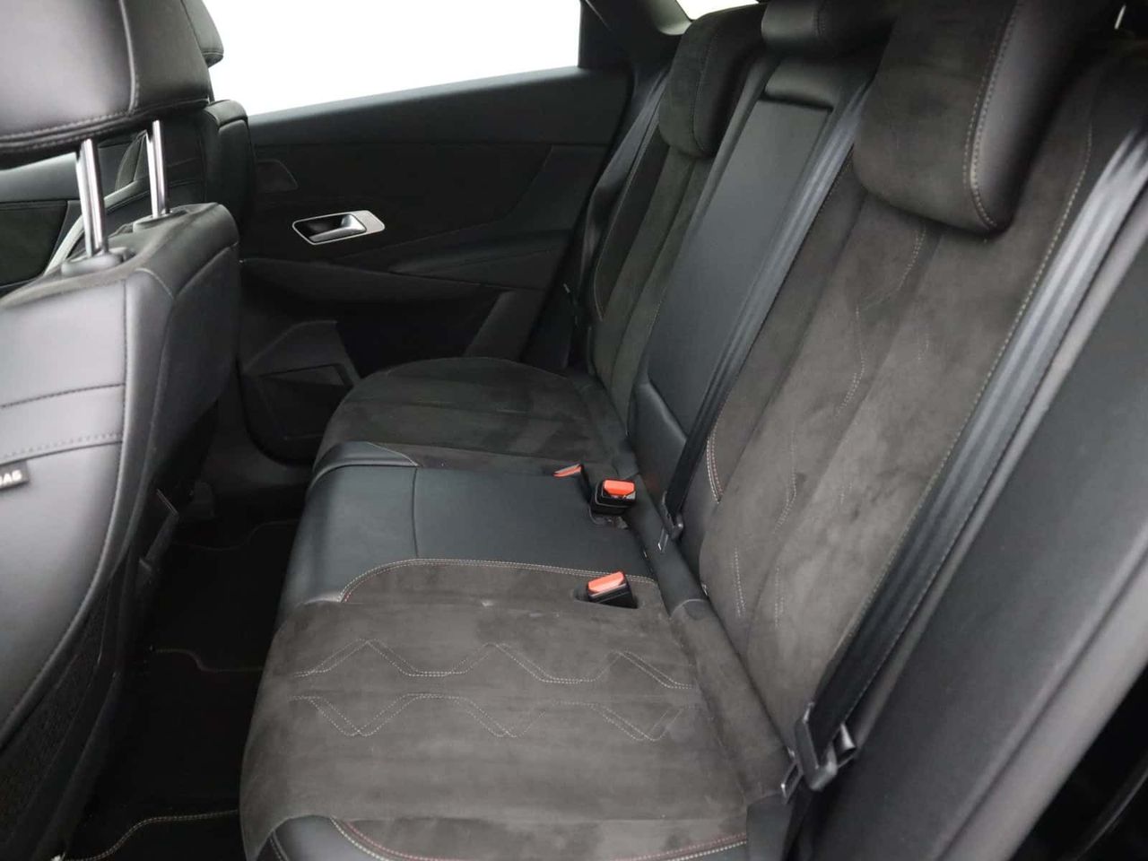DS AUTOMOBILES DS 7 CROSSBACK 