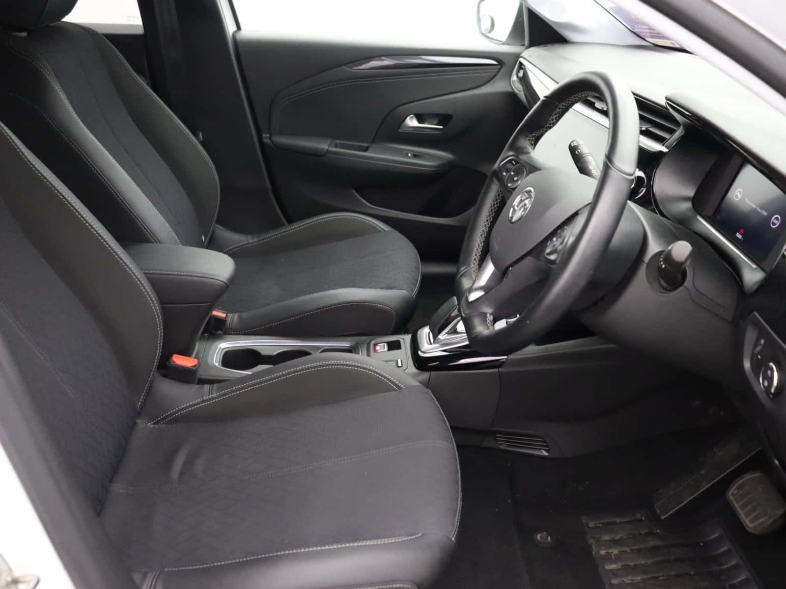 VAUXHALL CORSA ELECTRIC VAUXHALL CORSA ELECTRIC 100KW ELITE NAV PREMIUM 50KWH 5DR AUTO AUTOMATIC...