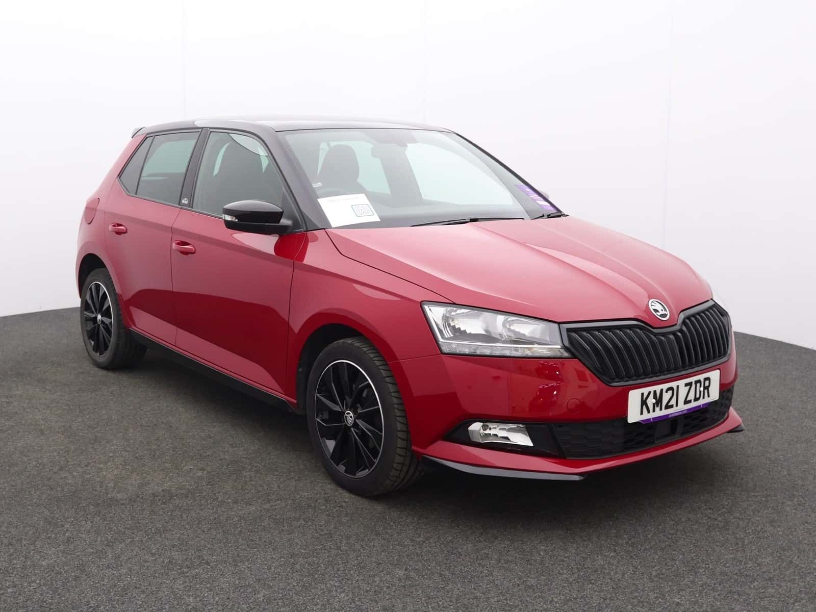Skoda Fabia listing photo