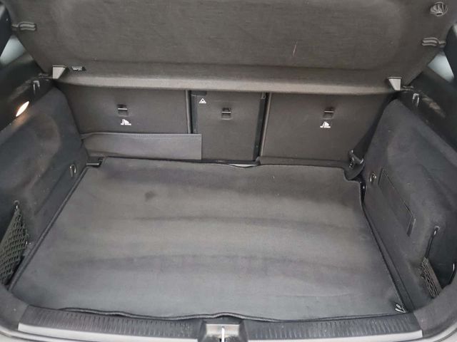 Mercedes-Benz B Class
