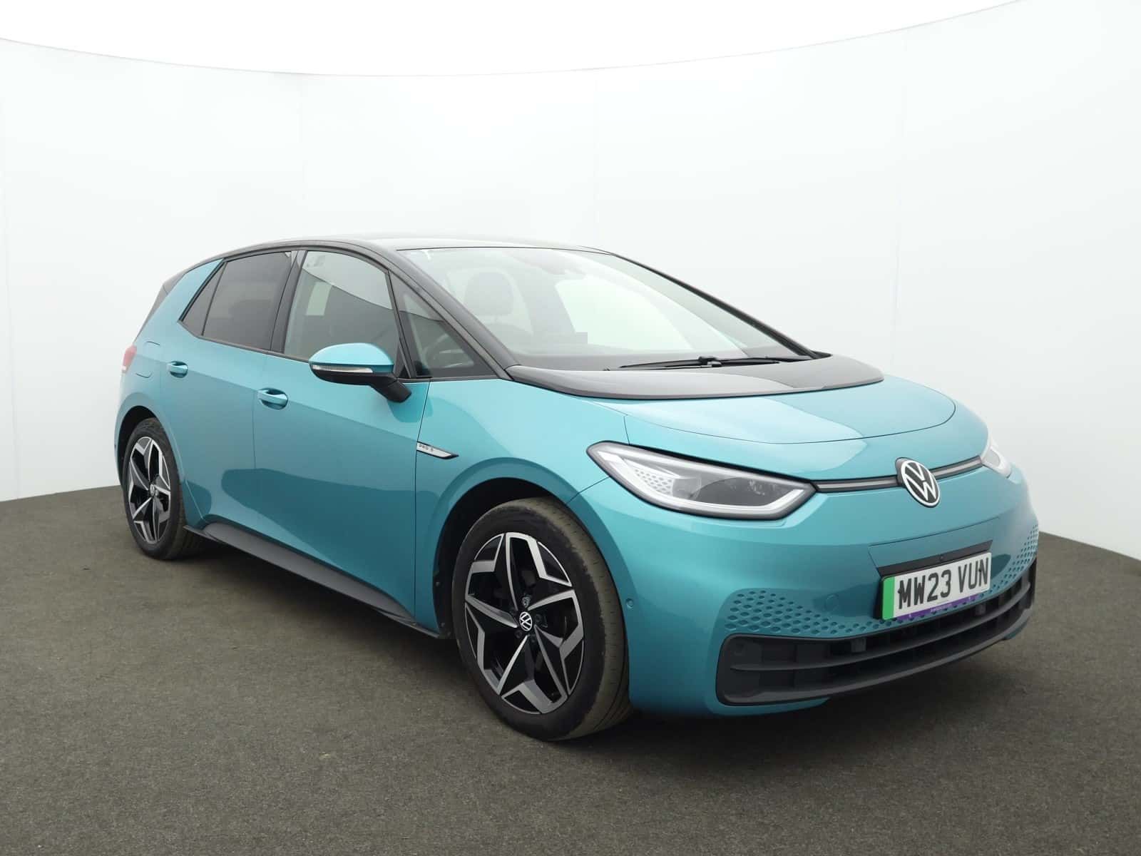Volkswagen ID.3 listing photo