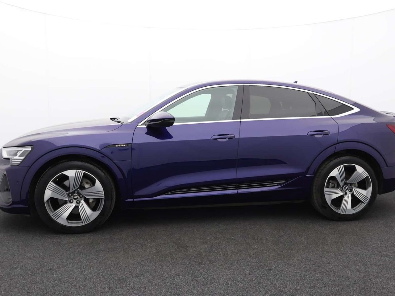 Audi e-tron 