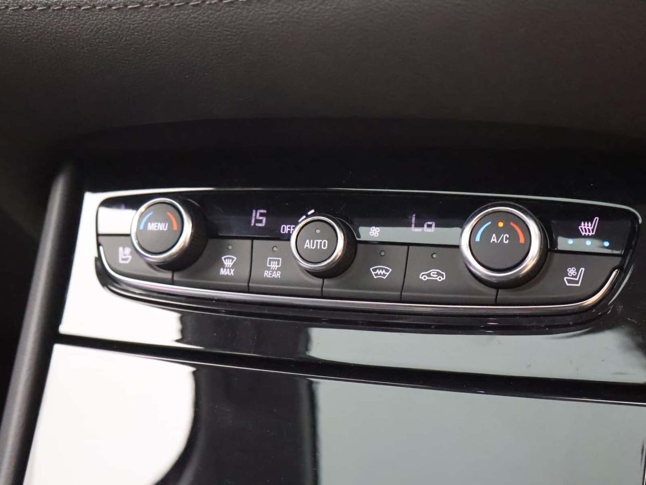 Vauxhall Grandland X