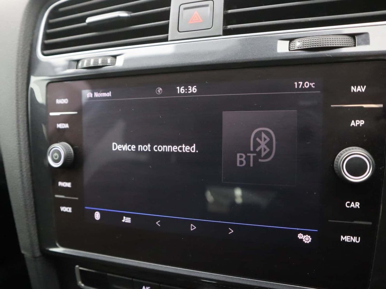 Volkswagen Golf 