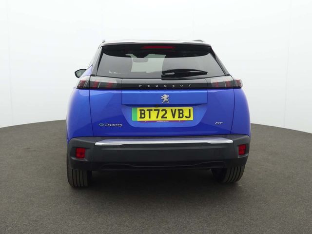 Peugeot E-2008
