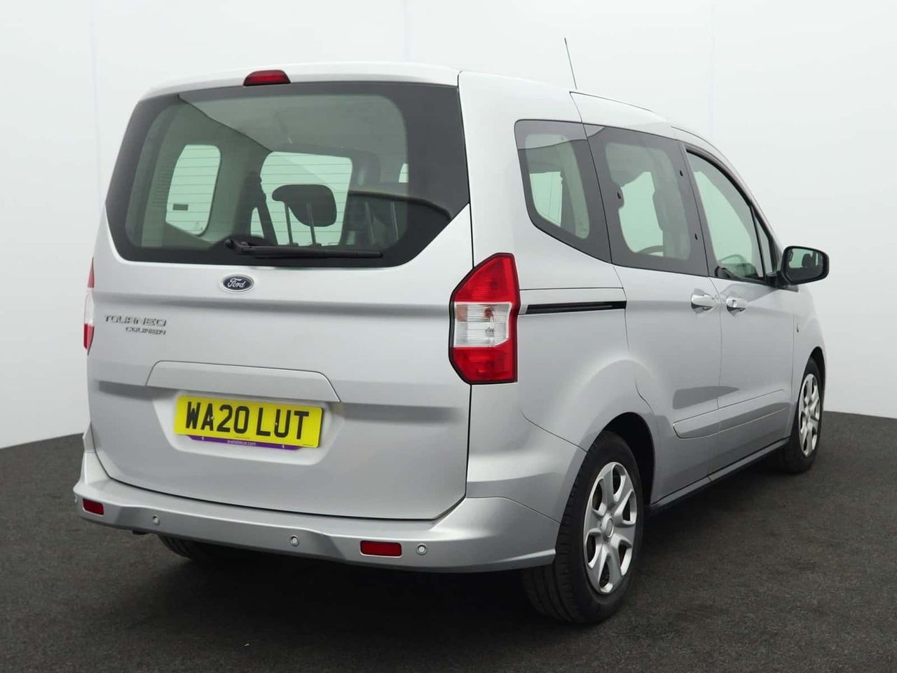 Ford Tourneo Courier 