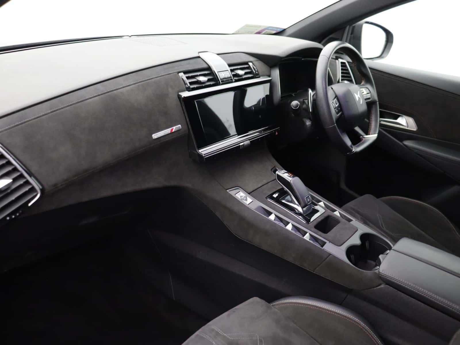 DS AUTOMOBILES DS 7 CROSSBACK