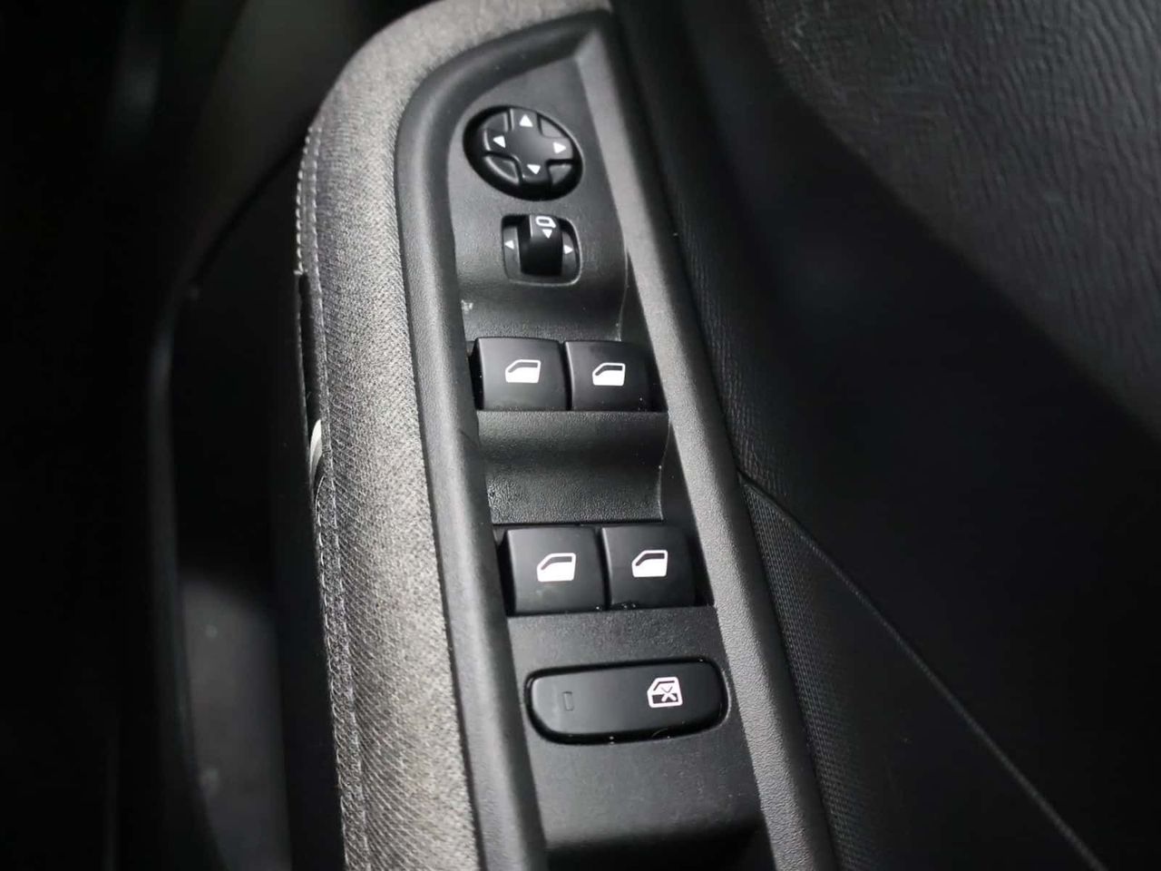 Vauxhall Frontera Electric