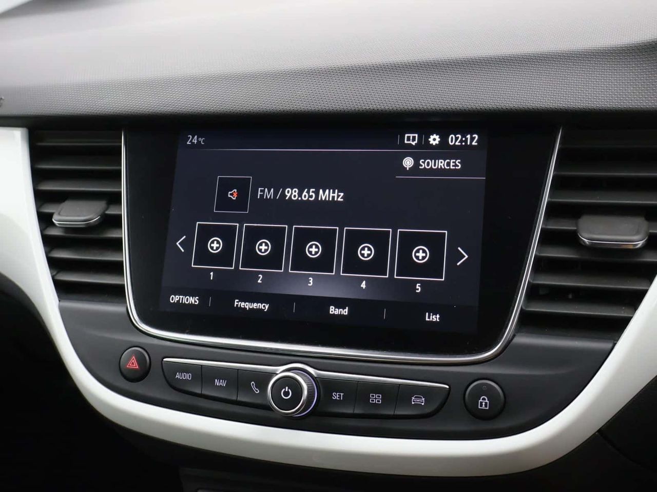 Vauxhall Crossland X
