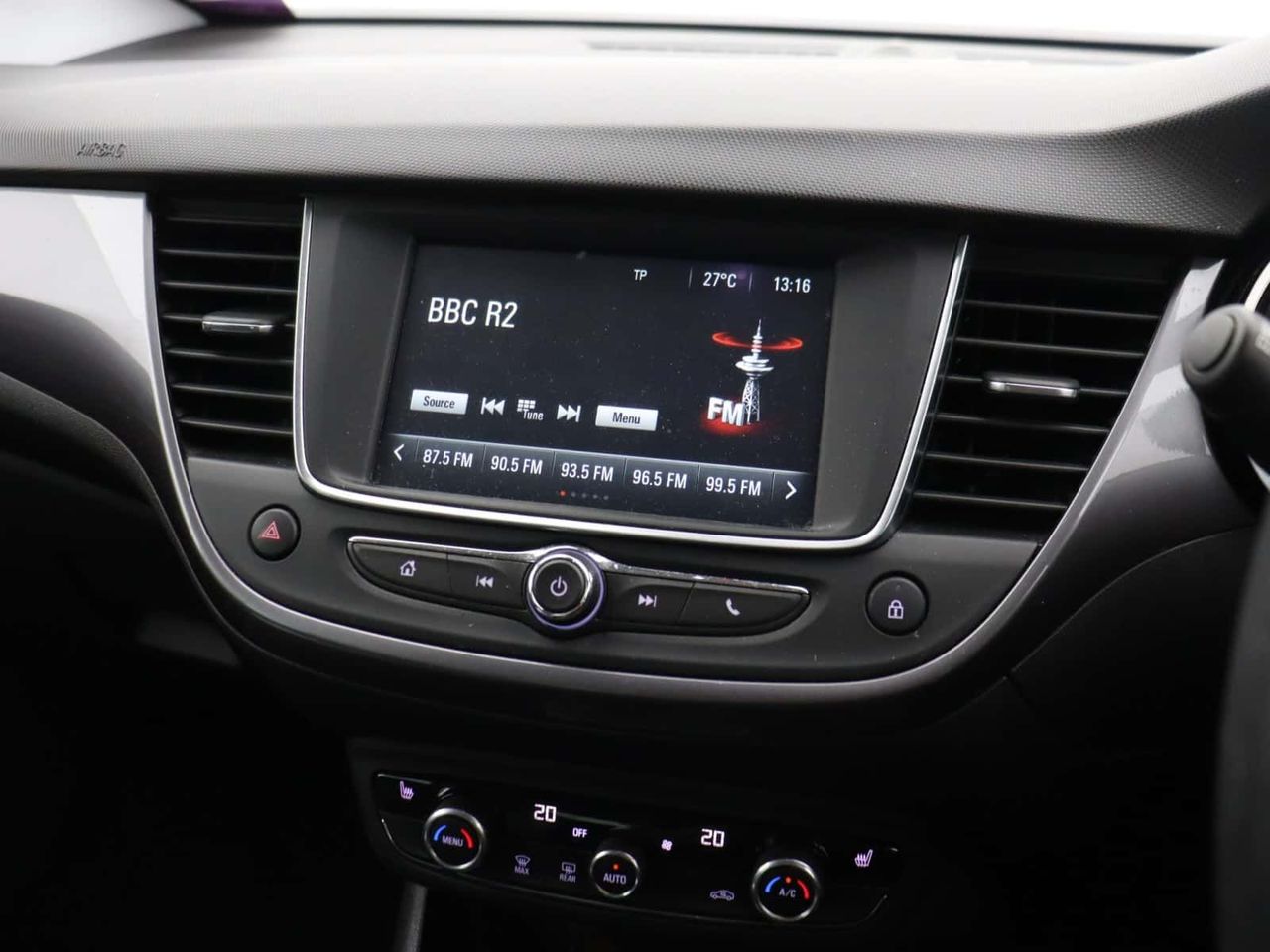Vauxhall Crossland X