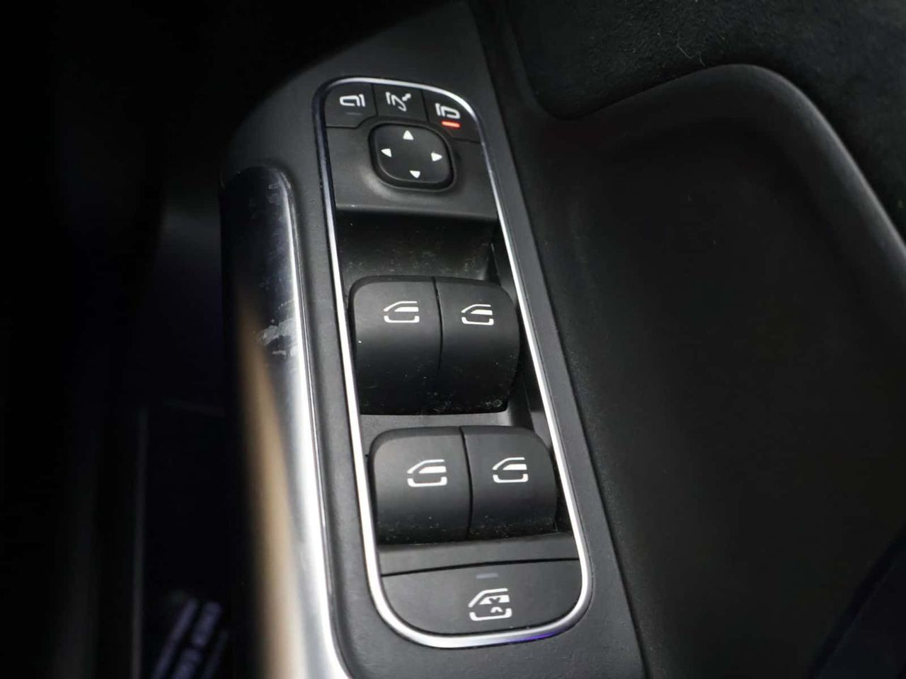 Mercedes-Benz B Class