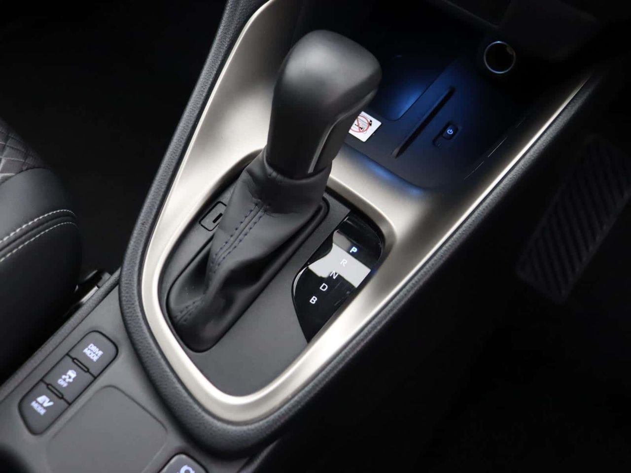 Mazda Mazda2 HYBRID 