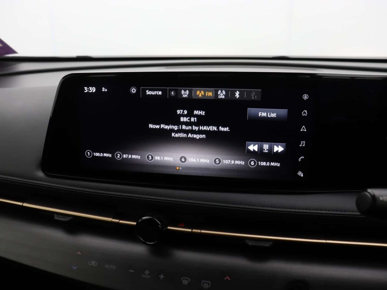 Nissan ARIYA