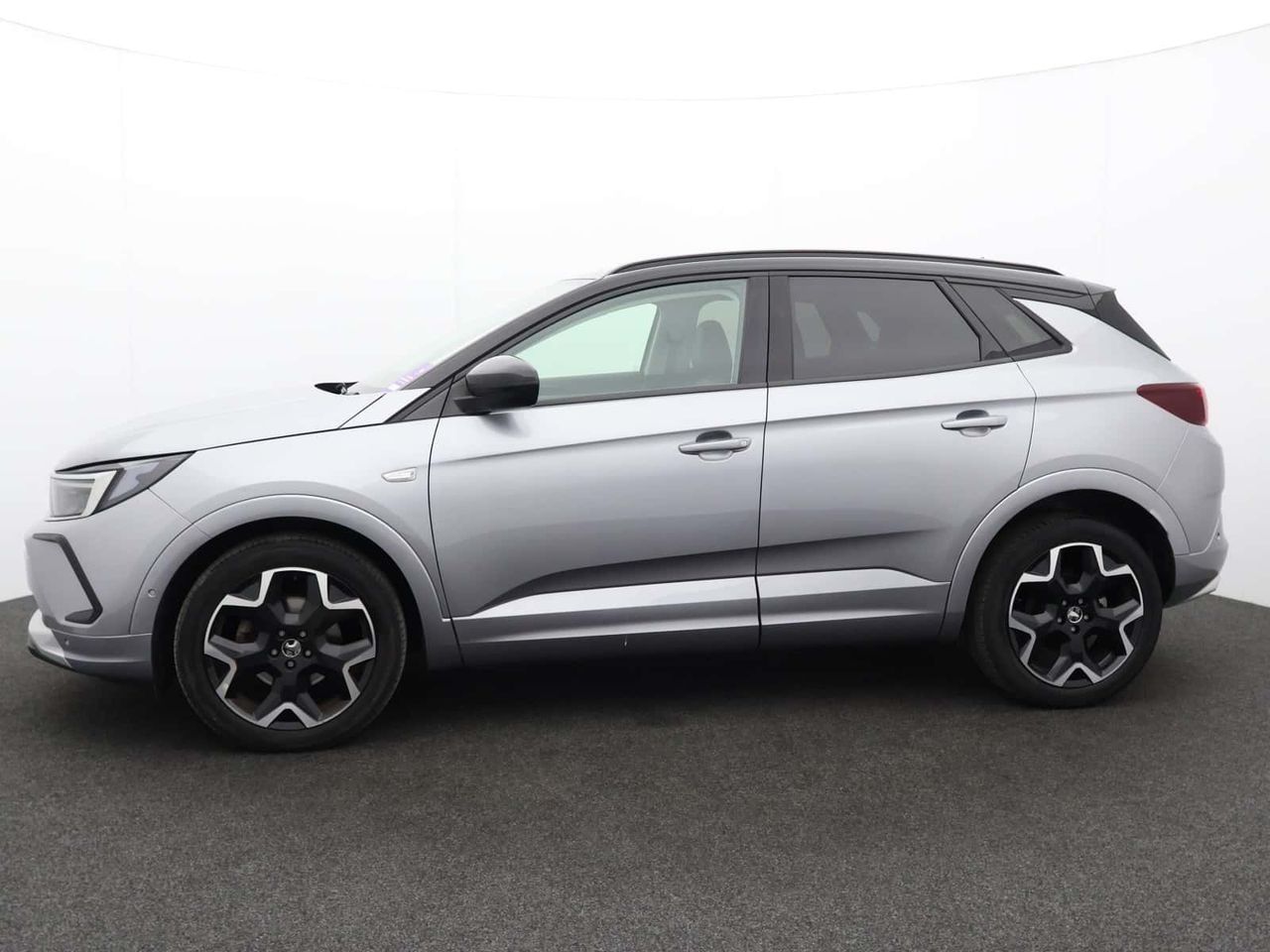 Vauxhall Grandland 