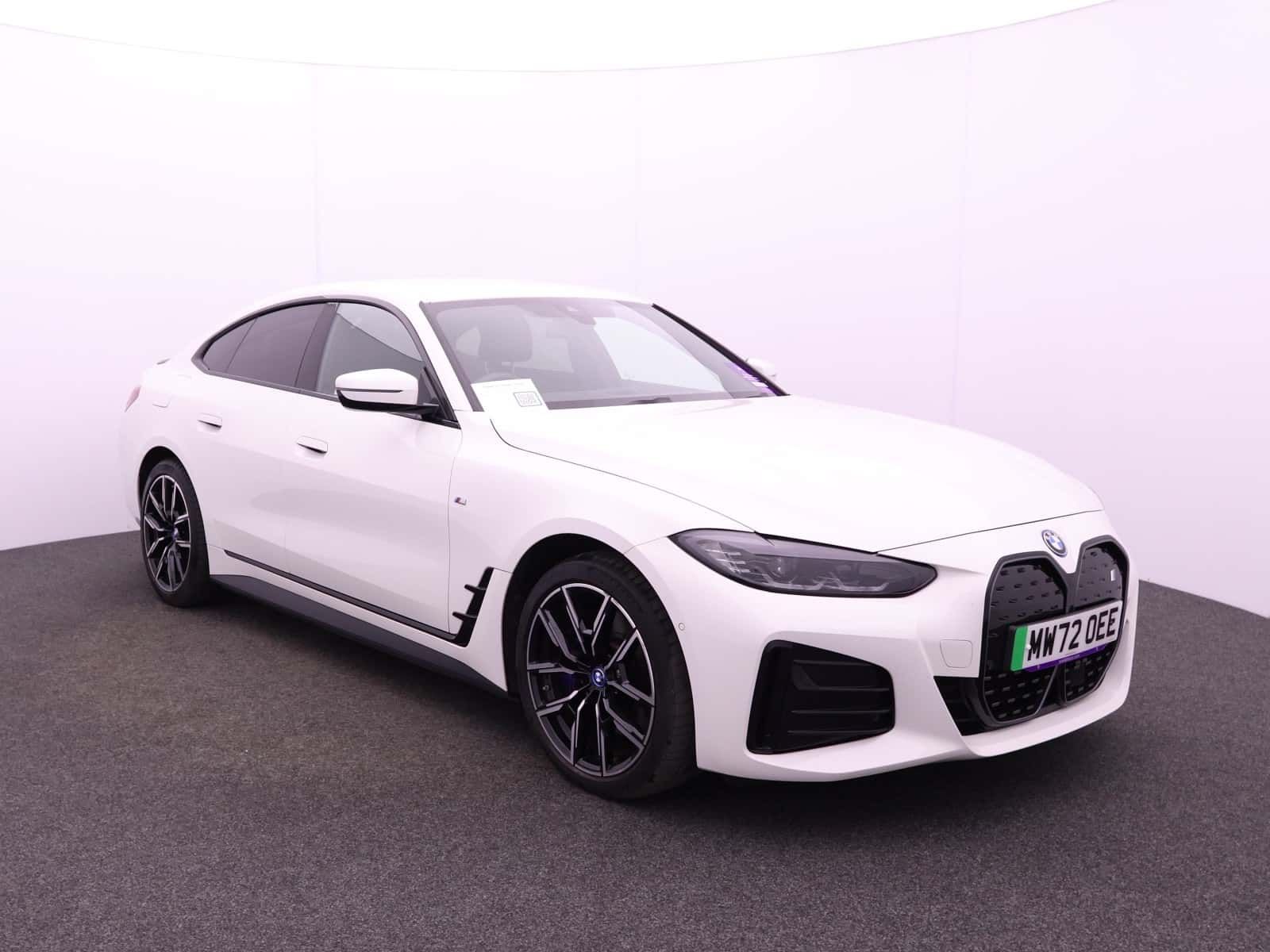 BMW i4 listing photo